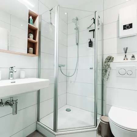 Ruhige Mit Festungsblick Bei Der Hbf Apartament Koblencja