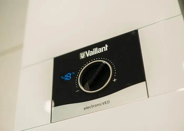 Ruhige Mit Festungsblick Bei Der Hbf 코블렌츠