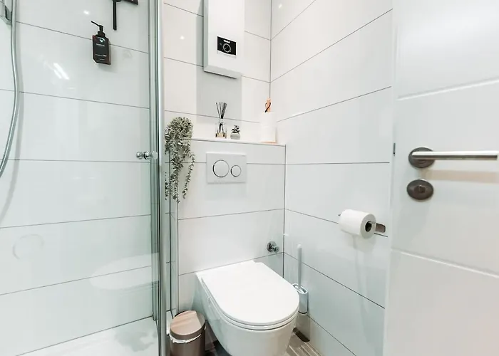 아파트 Ruhige Mit Festungsblick Bei Der Hbf *